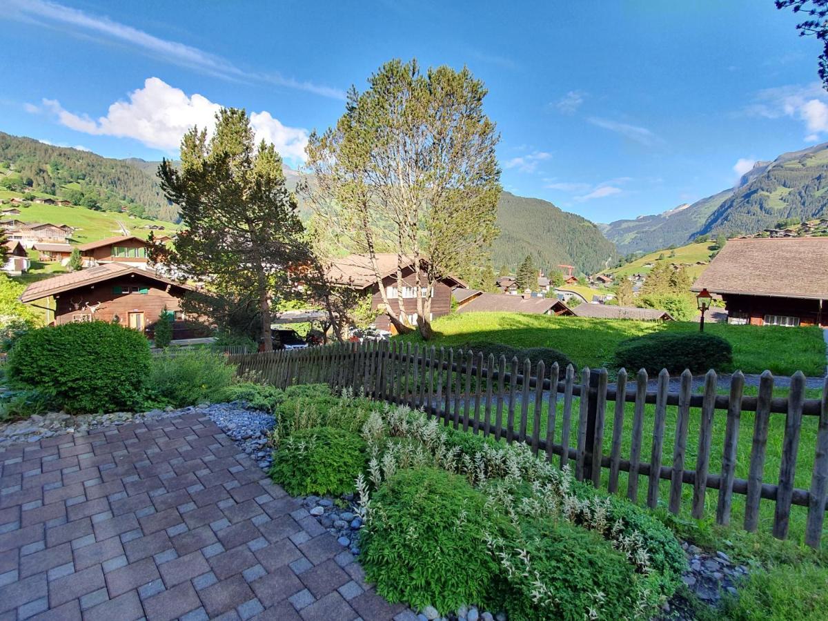 Mom - Alpine Boutique Apartments, Chalet Fagus, Terrace Studio Grindelwald Buitenkant foto