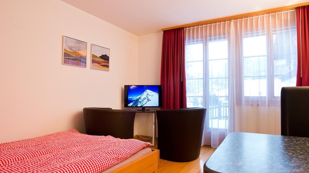 Mom - Alpine Boutique Apartments, Chalet Fagus, Terrace Studio Grindelwald Kamer foto